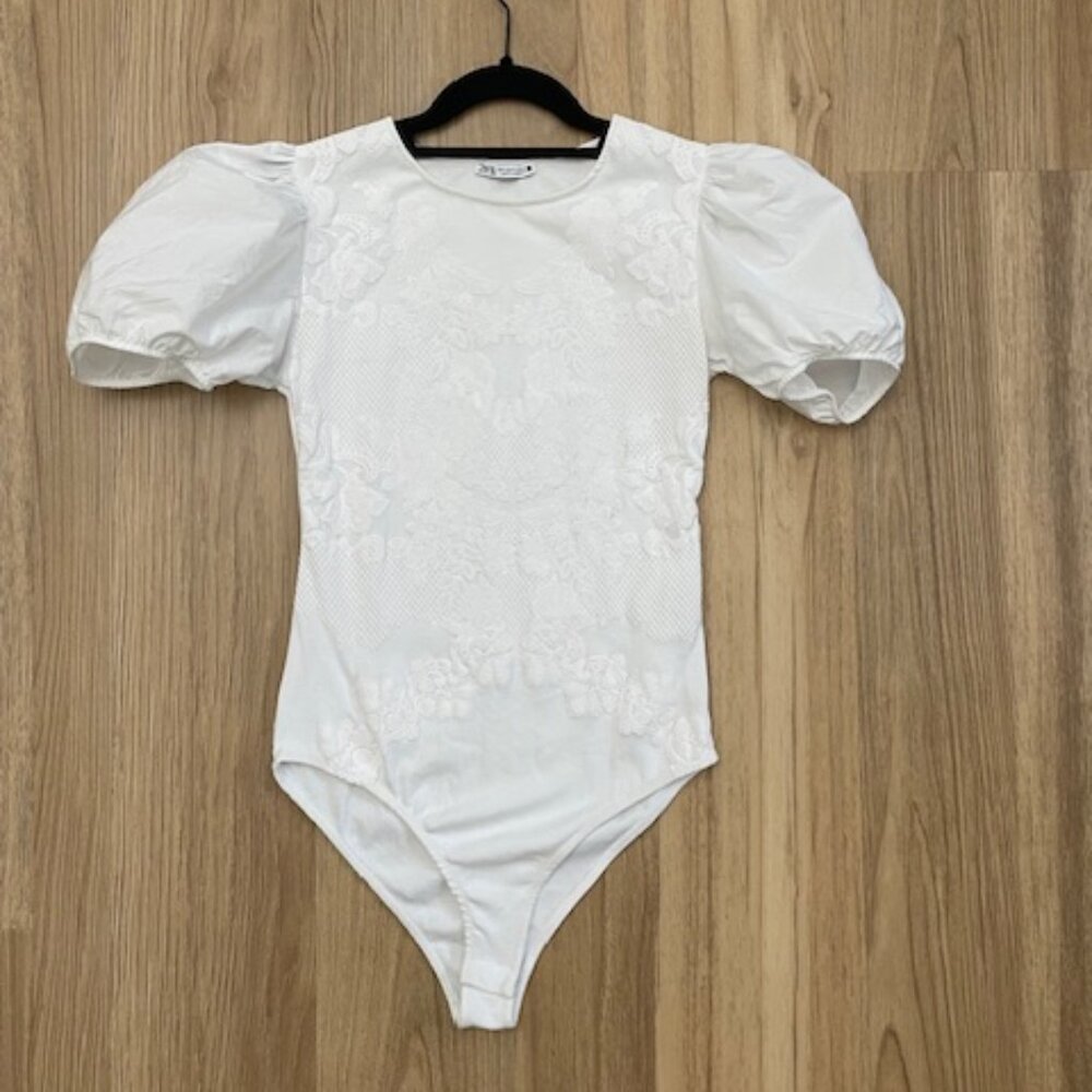 ZARA Puff Sleeve Bodysuit